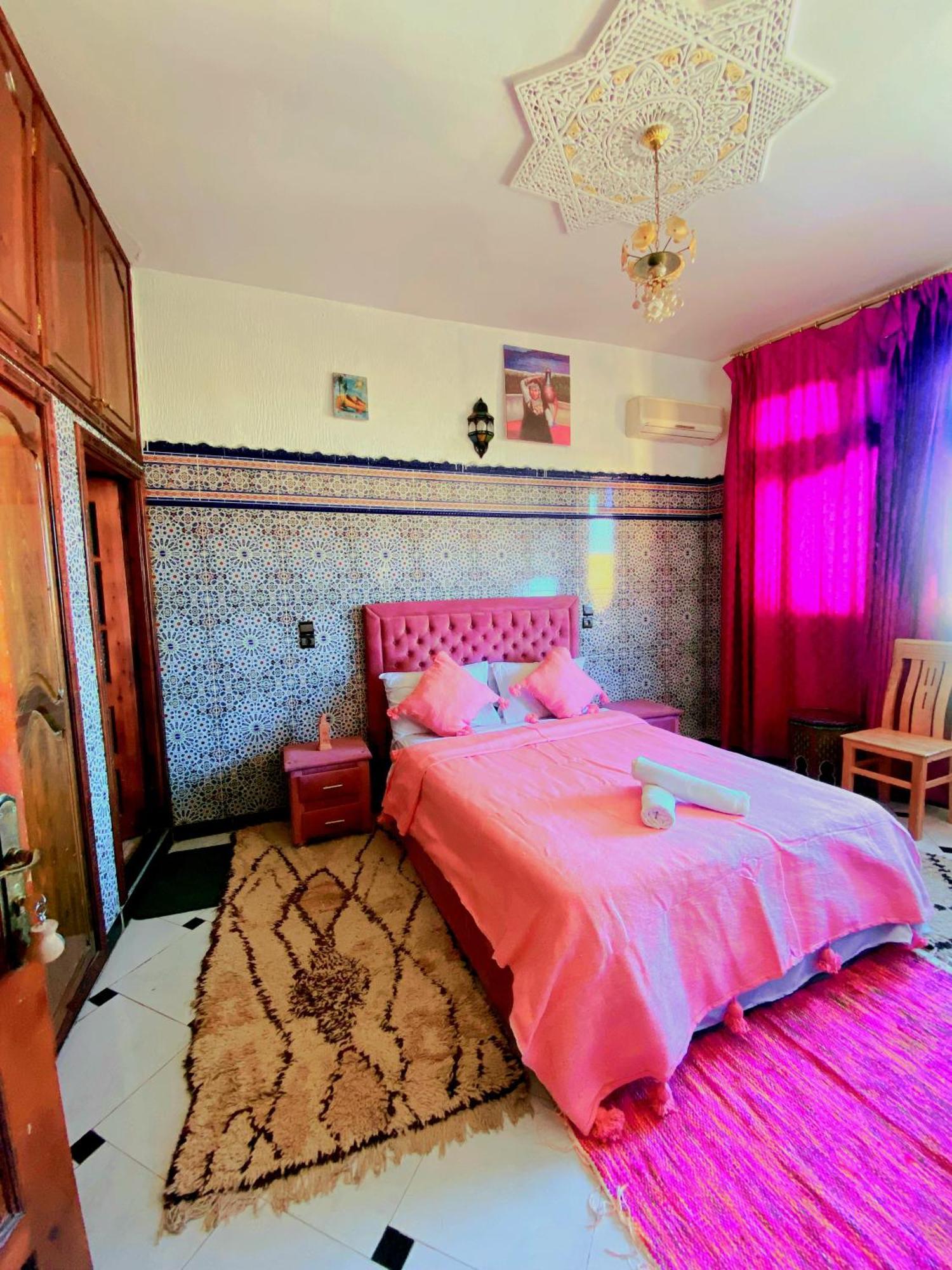 Dar Merzouga Séjour chez l'habitant *